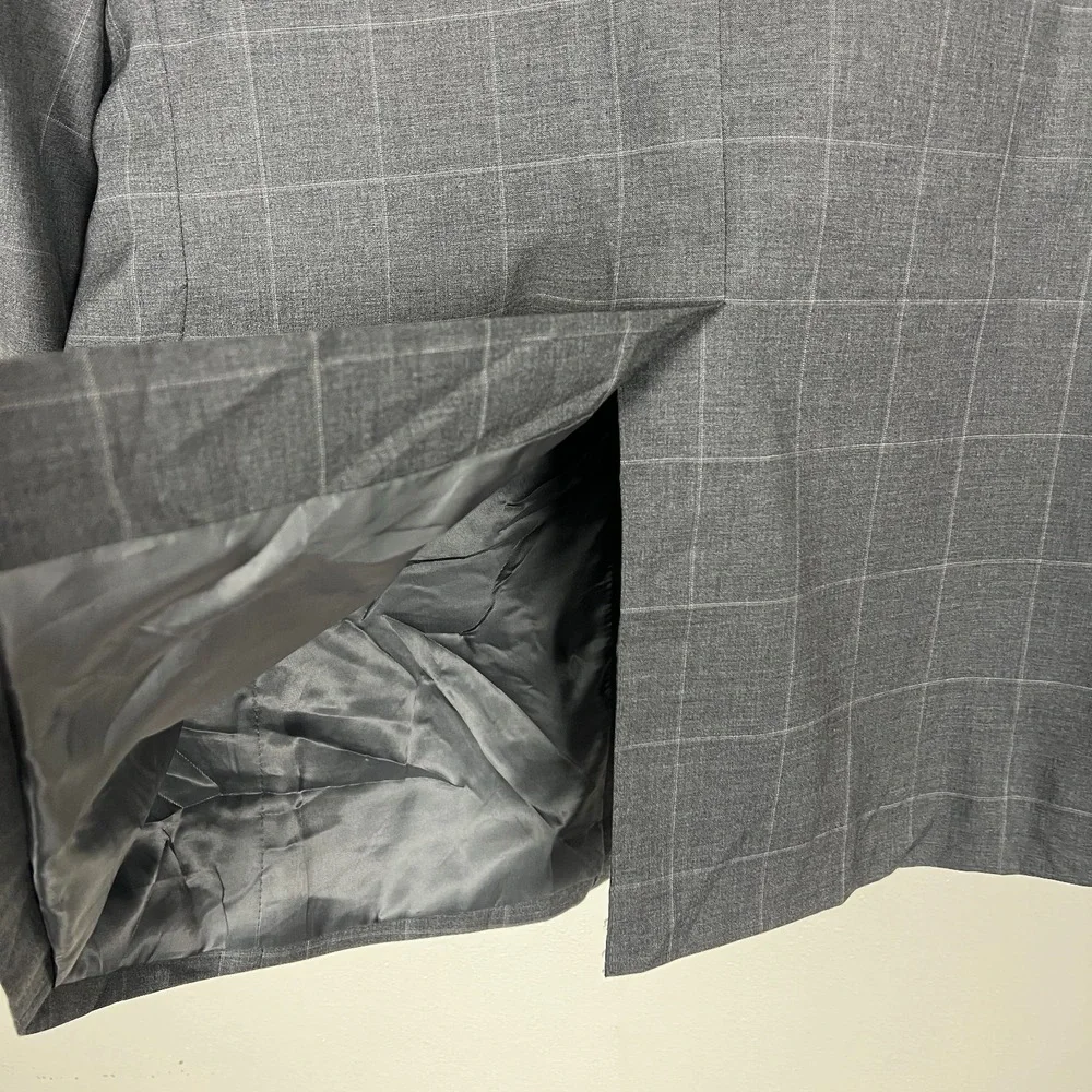 Jos A Bank Executive Sport Coat Suit Jacket Men 46R Gray Windowpane Wool Classic